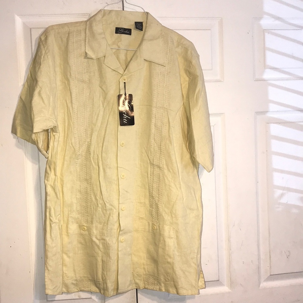 NWT Men’s Guayabera Shirt